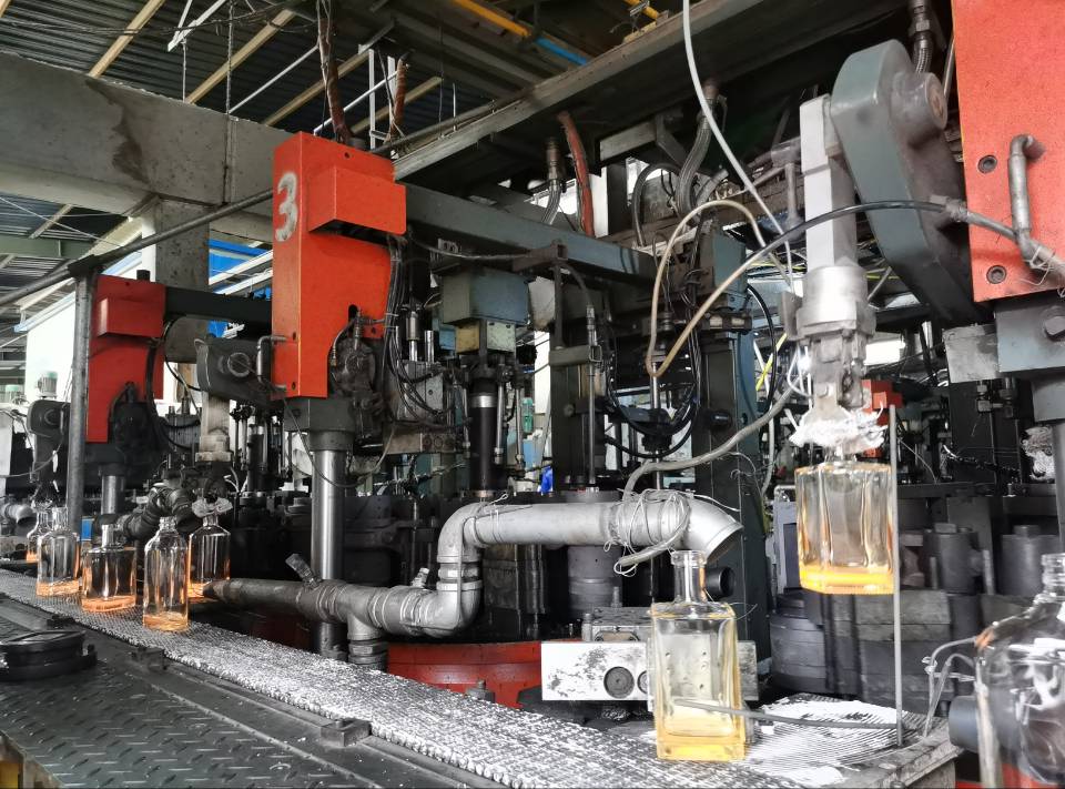 ruisheng glass bottle manufacturer