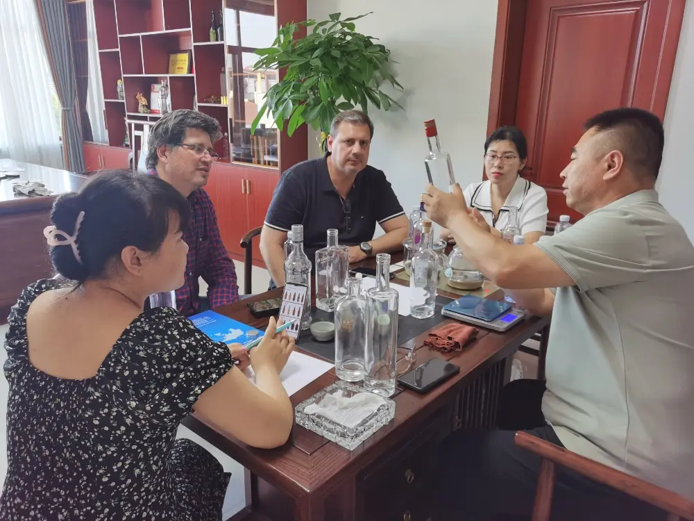 Cooperative-Partners-of-Ruisheng-Glass-Bottles-Manufacturer
